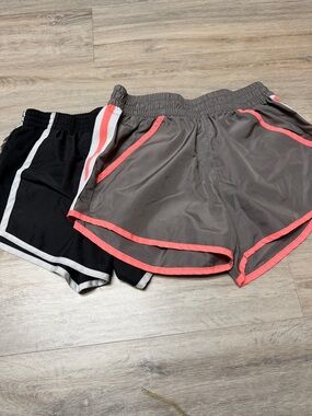 Lot of 2 Women’s Small Athletic Shorts